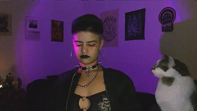 alex_one888 – Naživo XXX chat