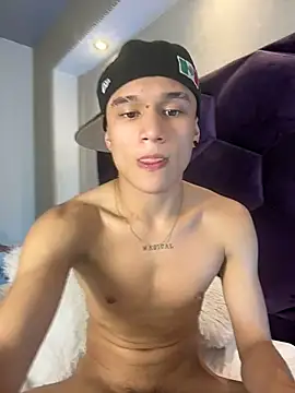 Dominik_SouzaのライブXXXチャット