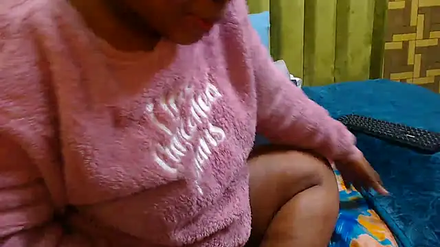 BigbootyNickyx's Live XXX Chat