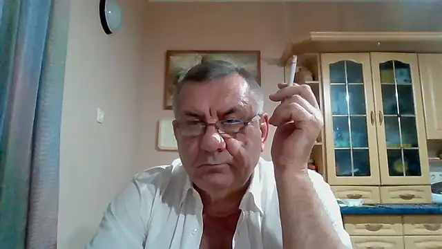 Chatroom XXX en direct de machomale3