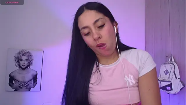 Millie_bobby Obrolan Langsung XXX