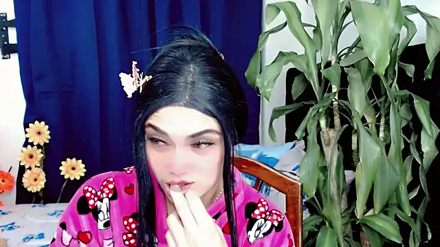 NathalialLooes Chat XXX in diretta