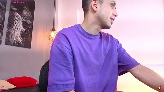 Zack_isback live XXX chat