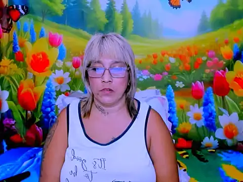 indianroxy élő XXX-chatje
