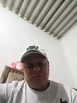 Belloalver's Live XXX Chat