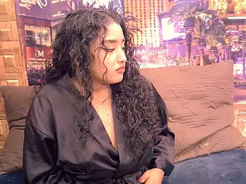 IndianAngel4u Adlı Modelin Canlı XXX Sohbeti