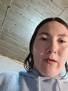 Elle_Lee_ Adlı Modelin Canlı XXX Sohbeti
