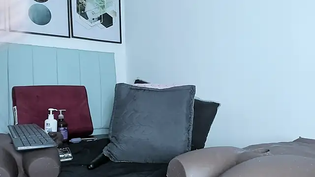 Chatroom XXX en direct de hinazuru