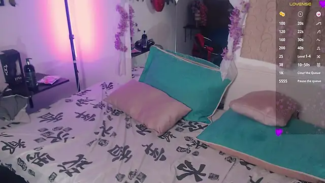 Dakota_ro Chat XXX in diretta