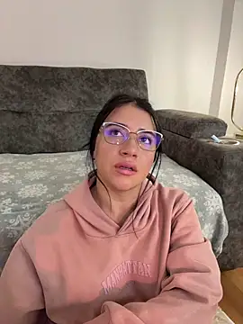 Chat XXX en directo de KallyMyller1