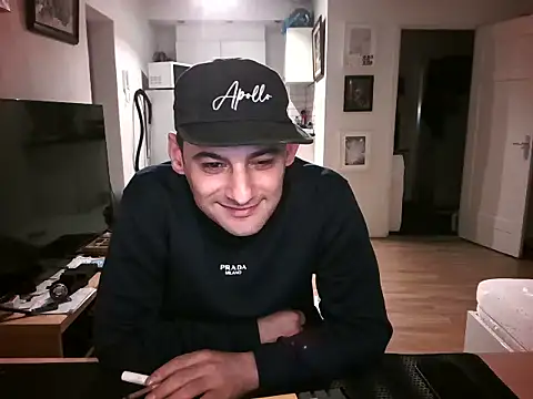 mihaimichael Chat XXX live