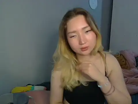 Vinoriaki Live XXX-Chat