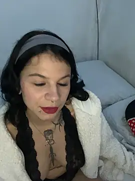 Chat +18 de Thabysosa ao vivo