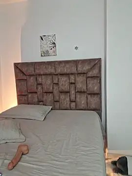 heyshaa Chat XXX in diretta