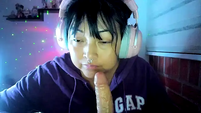 Shaddycute_'s Live XXX Chat