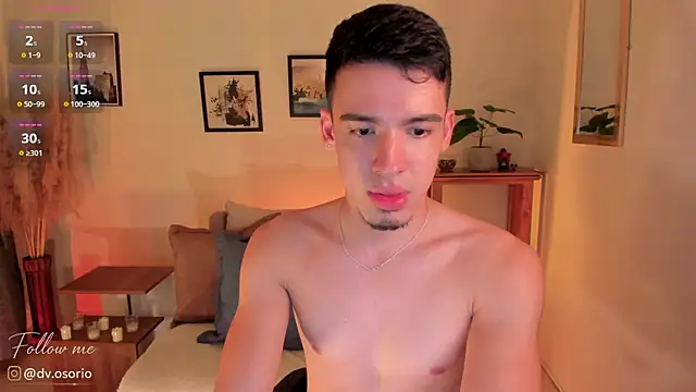 Show modela david_osorio na web-kameri