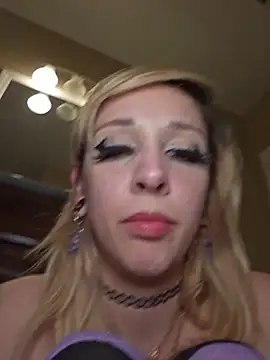 Czat XXX na żywo – AmethystFoxx