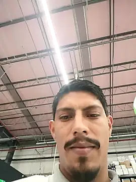 MexiicanOooooooo XXX чат на живо