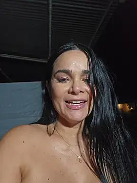 CataleyaRusso Chat XXX in diretta