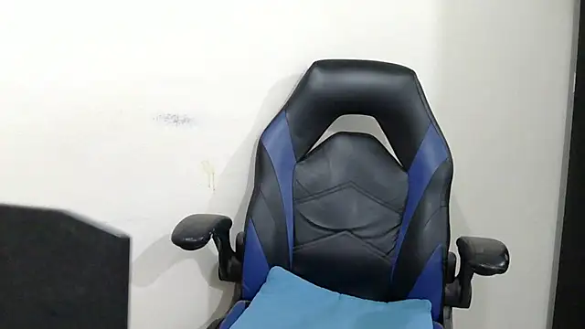 Darkkras' Live XXX Chat
