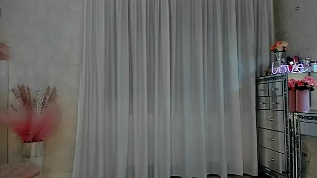 Živý XXX chat SeductiveButterfly