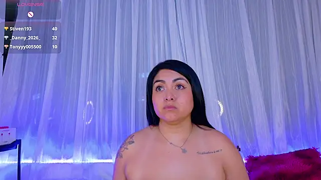 Chat +18 de Victoria_J ao vivo