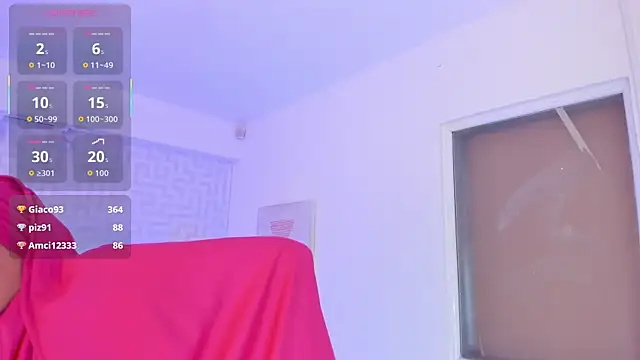 Czat XXX na żywo – naishaa_