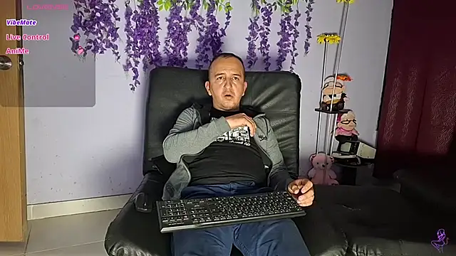 GreisyAndHazzan XXX чат на живо
