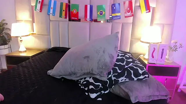 Chat XXX en directo de FranchescaVeleska