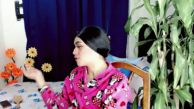 NathalialLooes Chat XXX live