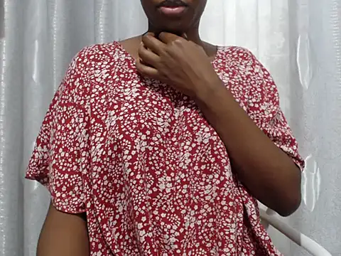 black___ghodess Adlı Modelin Canlı XXX Sohbeti