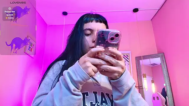 _sofia_smth_xx Live XXX-Chat