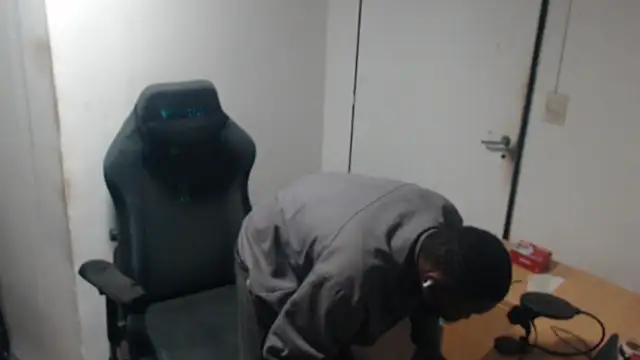 Mastertopdome's Live XXX Chat