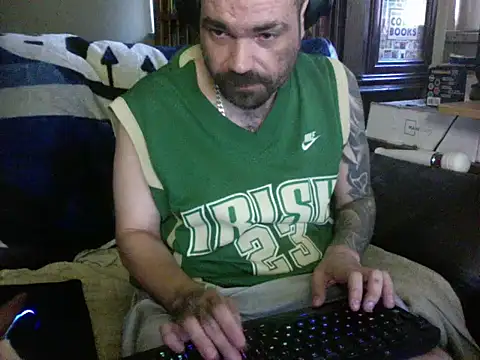 KinkyTOMan's Live XXX Chat