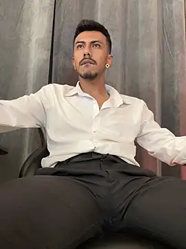 Show Webcam de Latinmoster_boss