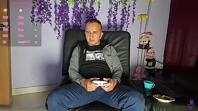 GreisyAndHazzan – Naživo XXX chat