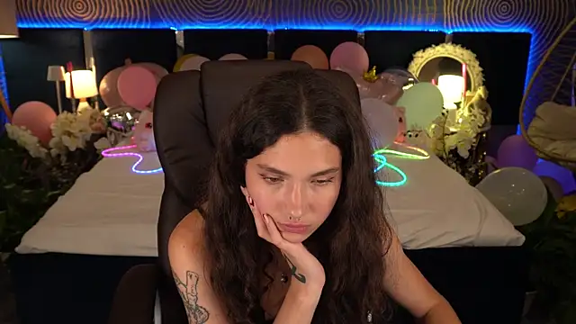 Chat XXX en directo de BabyFlowerr