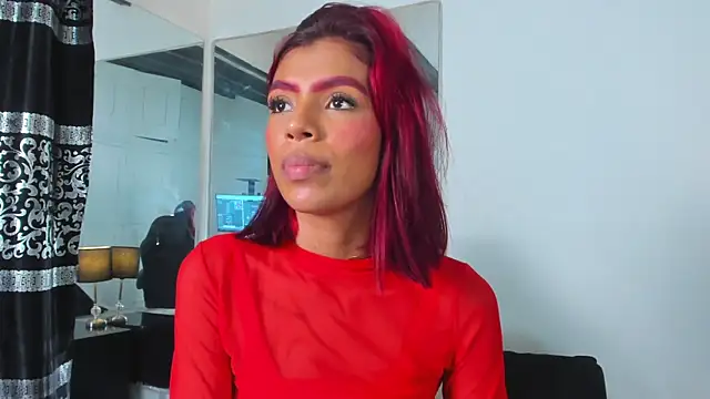 Chat +18 de Scarlet__Rosse ao vivo
