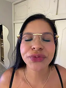 Elara_Luxe Live XXX-chat