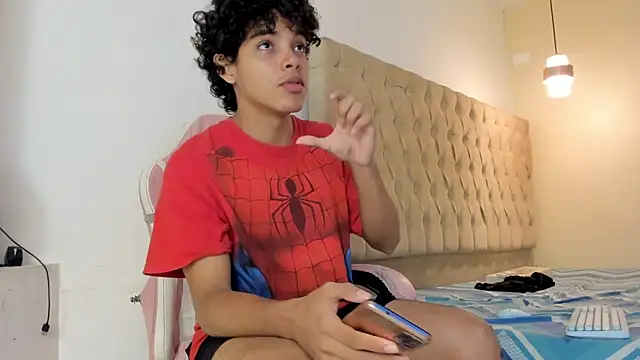 Boy_king28 Live XXX-chat