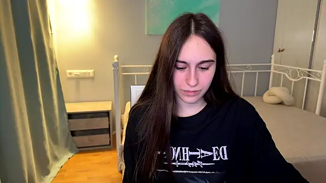 AliceKolltt 现场XXX聊天