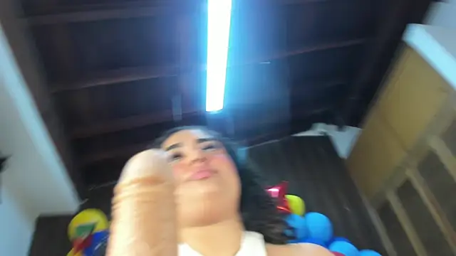 Онлайн чат XXX Karla18_