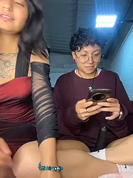 ian_mathias_'s Live XXX Chat
