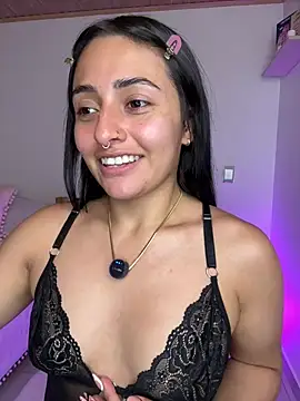 NandaVixen's Live XXX Chat