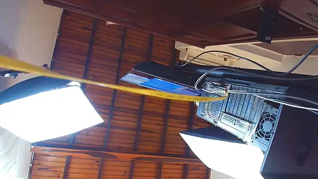 Онлайн чат XXX Michael_Boyss