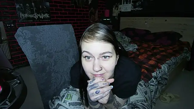 Chat XXX en directo de MoorderxDoll