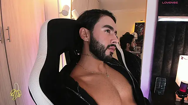ItsMeEros: απευθείας συνομιλία ΧΧΧ