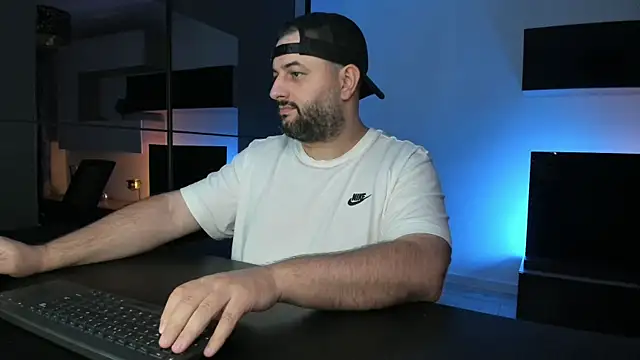 DravenPeak Live XXX-Chat