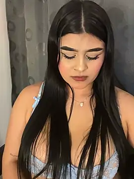 Kariina__69 Chat XXX in diretta
