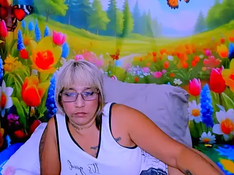 Chat XXX en directo de indianroxy